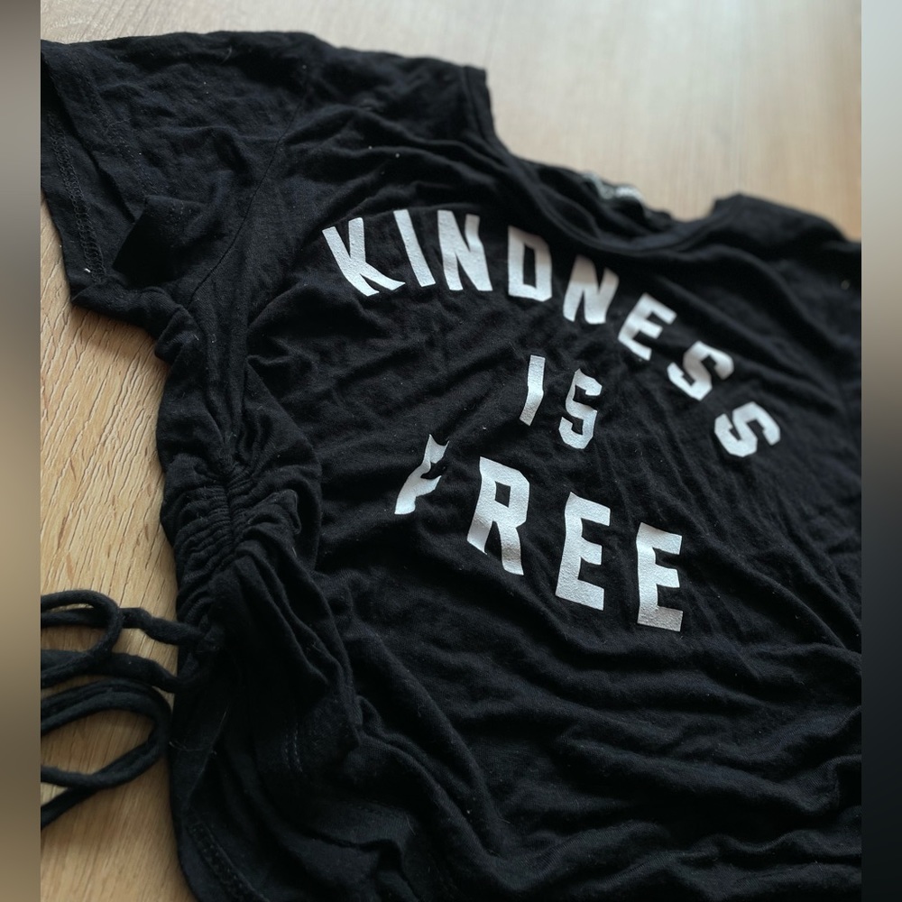 Fashion Nova Kindness Is Free Side Ruched Crop Top - Picture 5 of 6